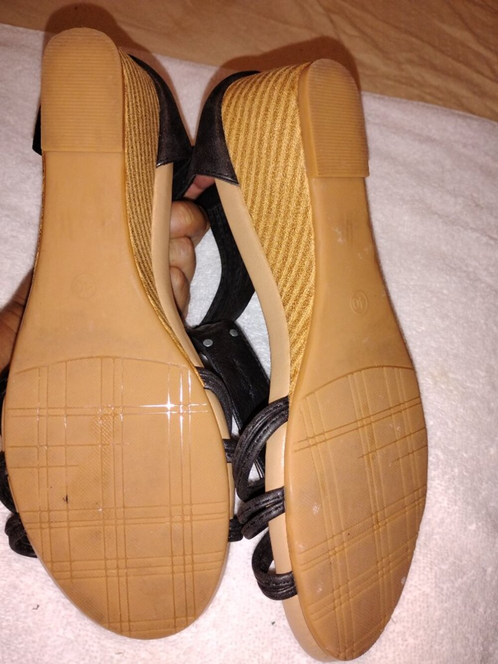 Zipper Sandals - Picture 6 of 6